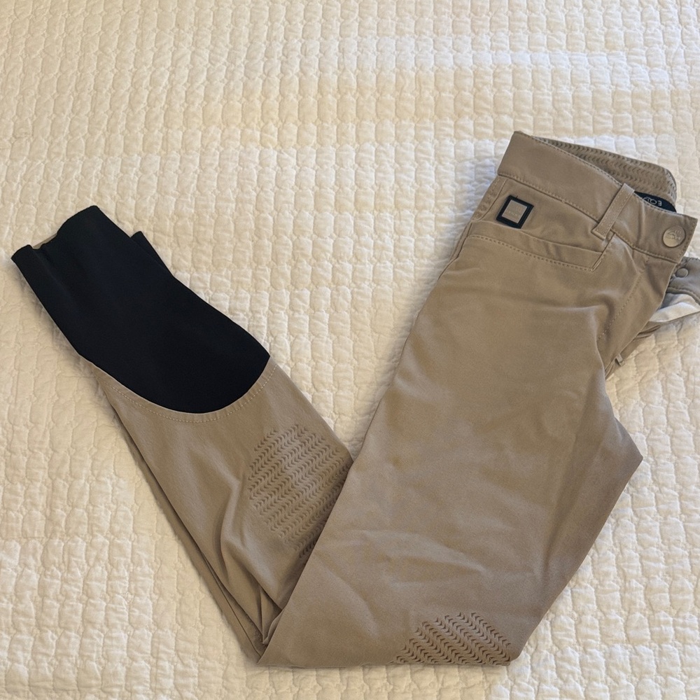Equiline riding breeches. Size IT 40. US size 24/25.